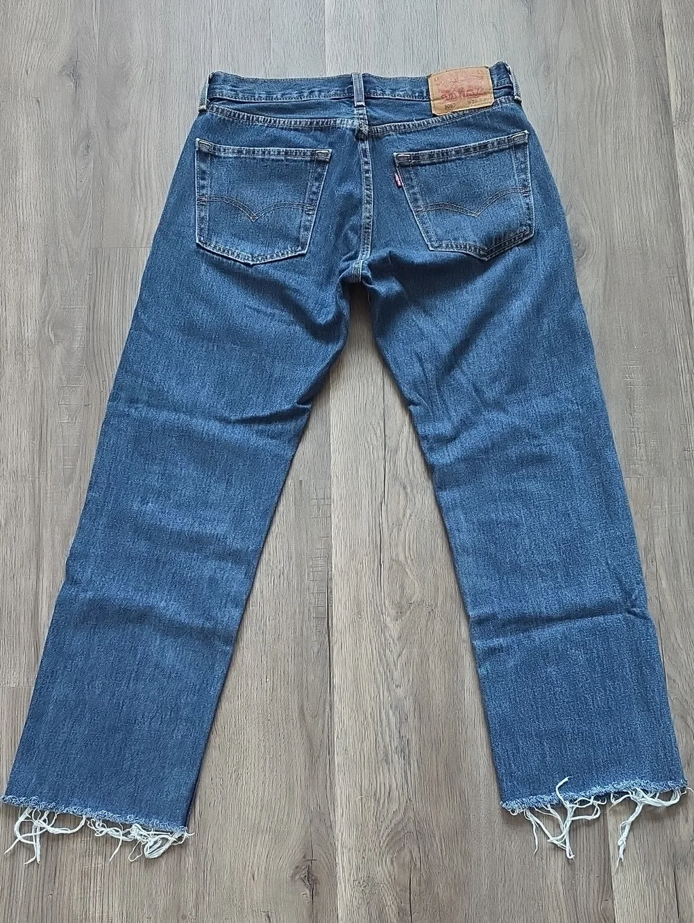 Classic Levi's 505 Straight-Leg Blue Denim Jeans Cropped 30 x 28